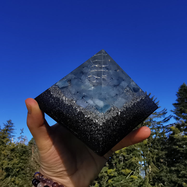 Orgone Cheops Pyramide URVERTRAUEN →9.5cm ↑5.5cm