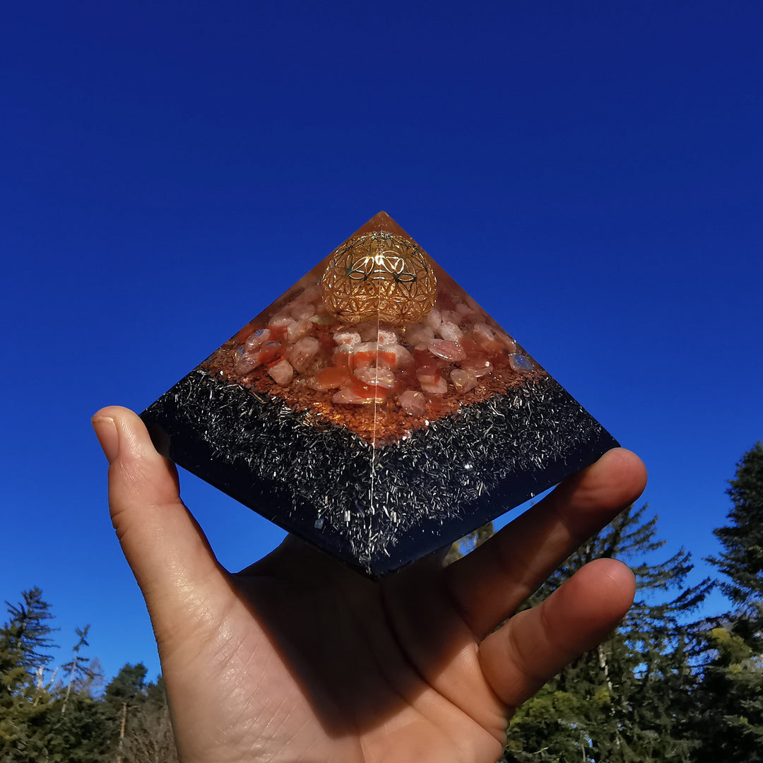 Orgone Cheops Pyramide LEBENSKRAFT →9.5cm ↑5.5cm