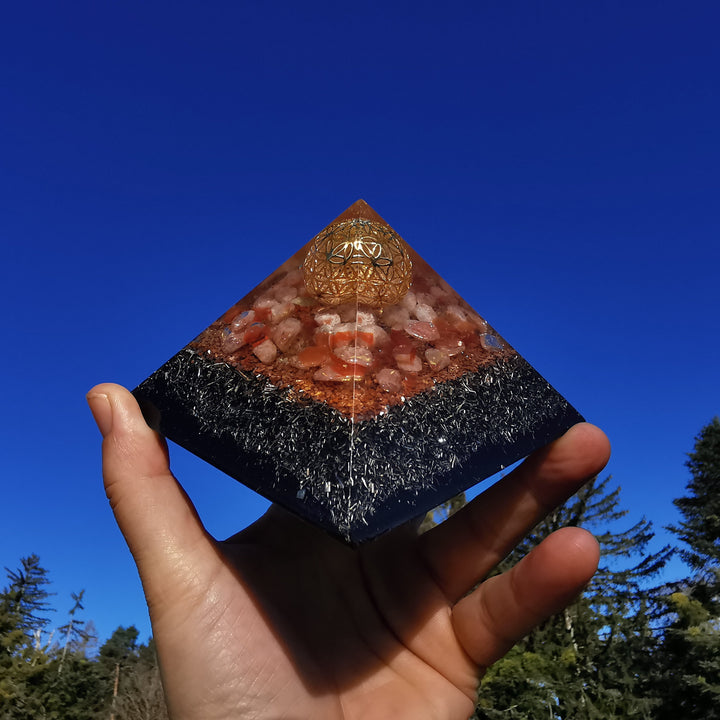 Orgone Cheops Pyramide LEBENSKRAFT →9.5cm ↑5.5cm