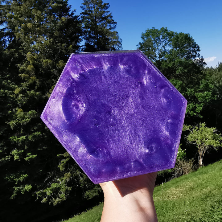 Orgone Hexagonal Pyramide STILLE Selenit Charoit Baryt Lepidolith 19cm