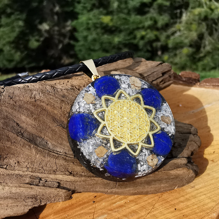 Orgone Anhänger gross WAHRHEIT mit LAPISLAZULI Lebensblume gold