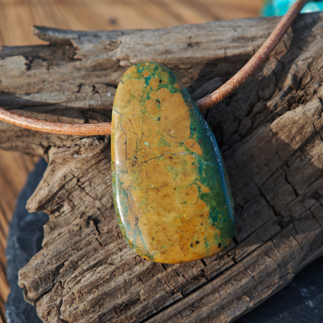 Atacama Opal Trommelstein gebohrt (9)