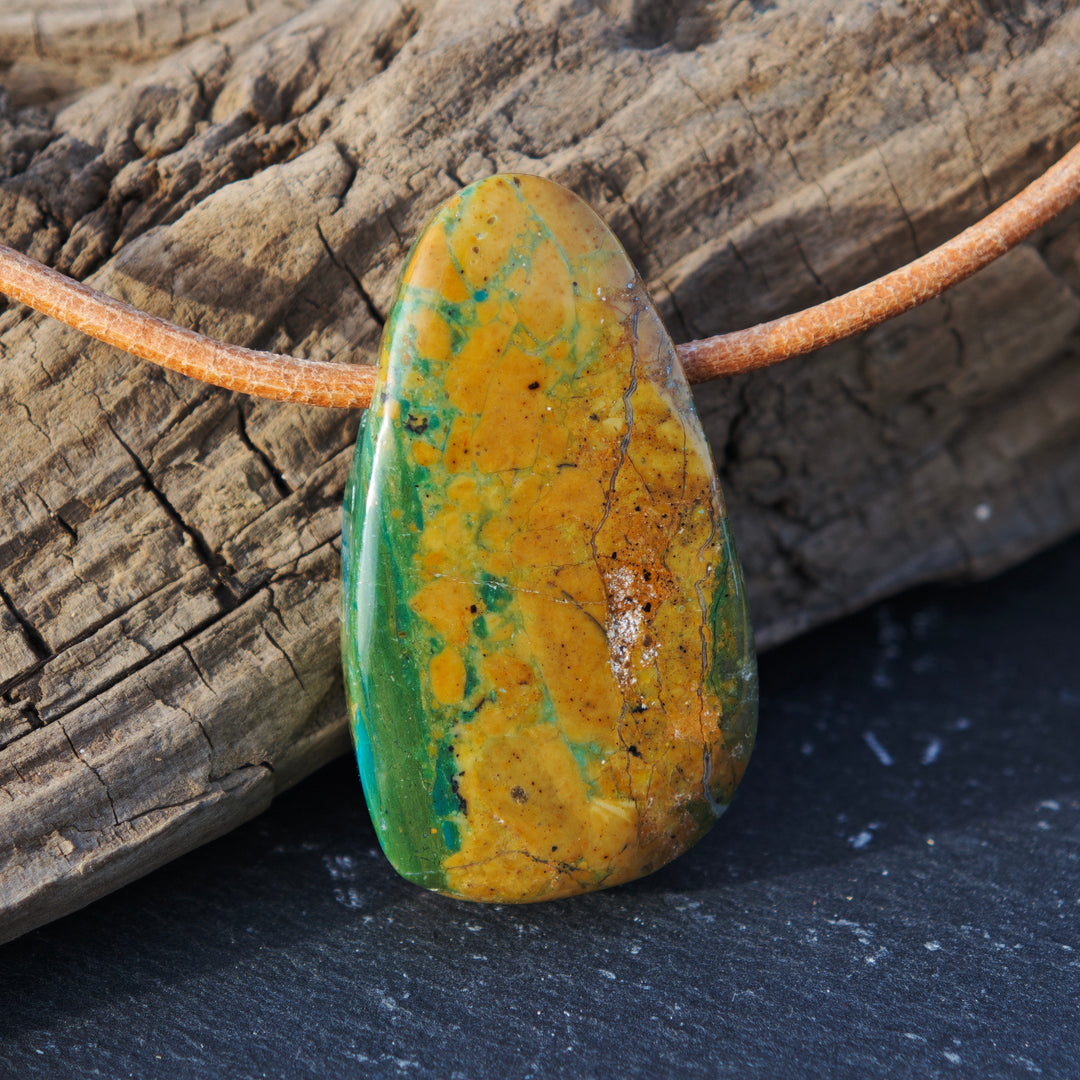 Atacama Opal Trommelstein gebohrt (9)