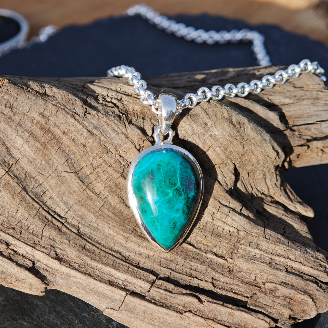 Chrysokoll (Ausgeglichenheit) Tropfen gefasst in Silber 925