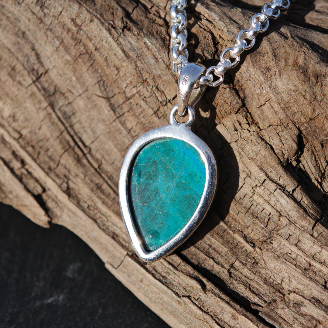 Chrysokoll (Ausgeglichenheit) Tropfen gefasst in Silber 925