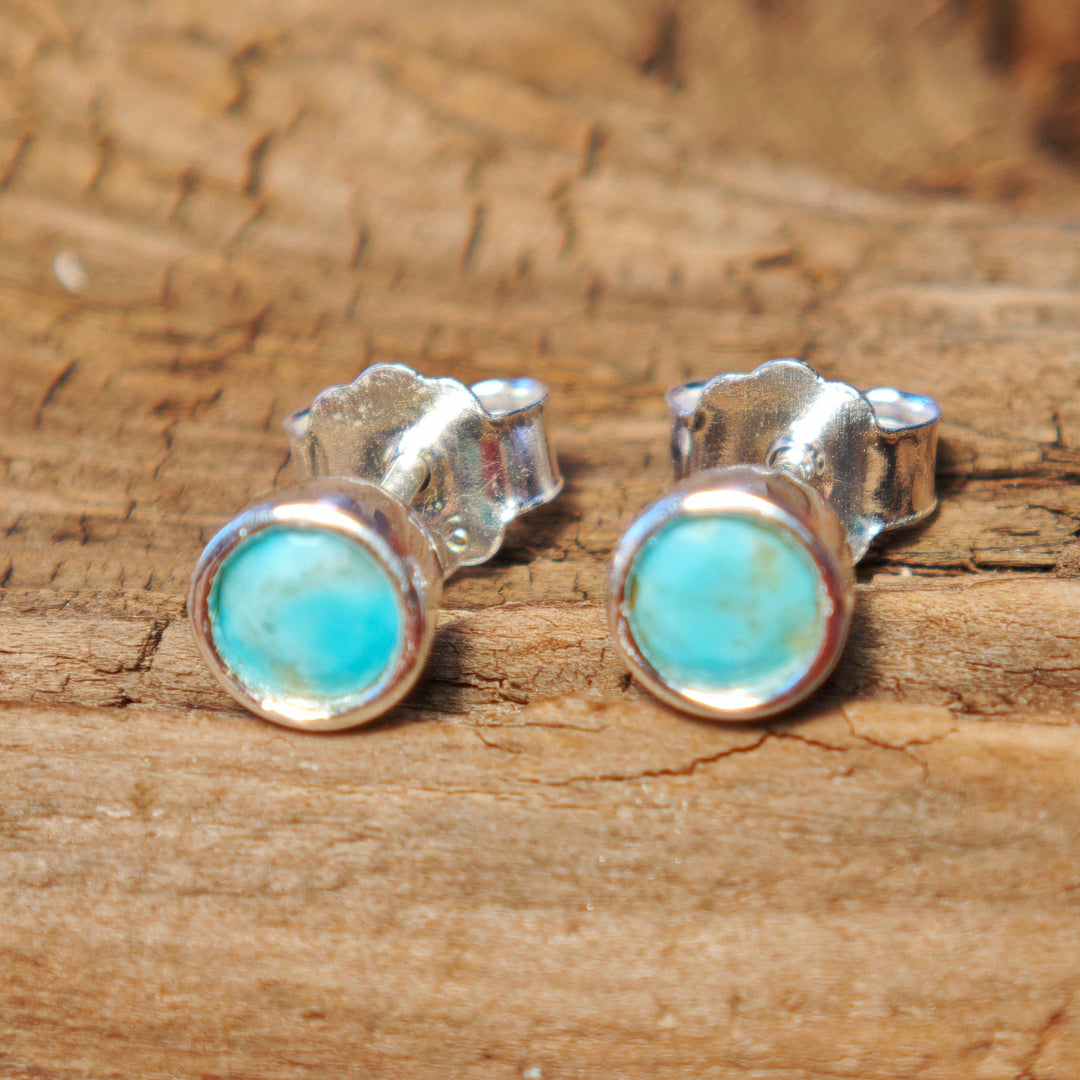 Türkis facettiert Ohrstecker rund 5mm Silber 925